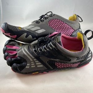 Vibram Five Fingers Komodo toe shoes sneakers 39